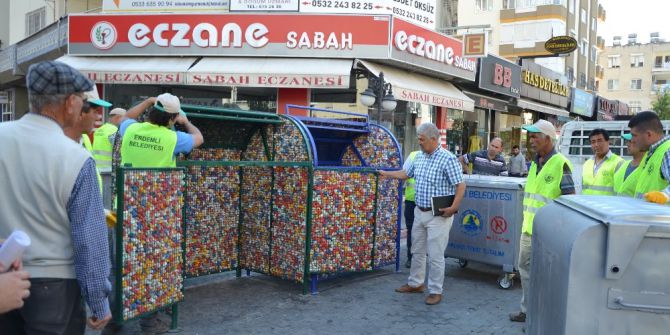 Erdemli’de Çöp Bidonlarına Estetik Kafes
