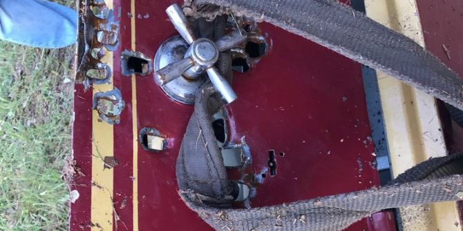 Kaçarken Kaza Yapan Hırsızlar, Çaldıkları Çelik Kasayı Baraja Attı