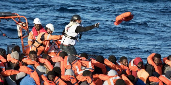 Sınır Tanımayan Doktorlar: “Libya Sahil Güvenlik Ekipleri, Akdeniz’de Yapılan Arama Kurtarma Çalışmalarını Engelleyerek İnsanların Hayatlarını Tehlikeye Attı”