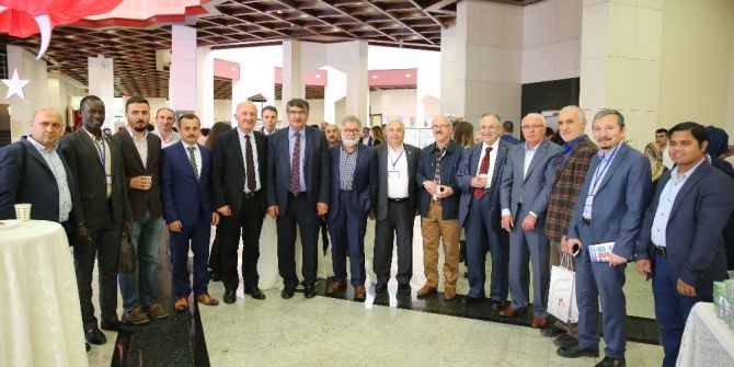 Prof. Dr. Mehmet Şişman: “Eğitimde Yerli Model Ve Teoriler Geliştirilmeli”