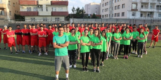 Cizre Belediyesi Gençleri Geleceğe Hazırlıyor