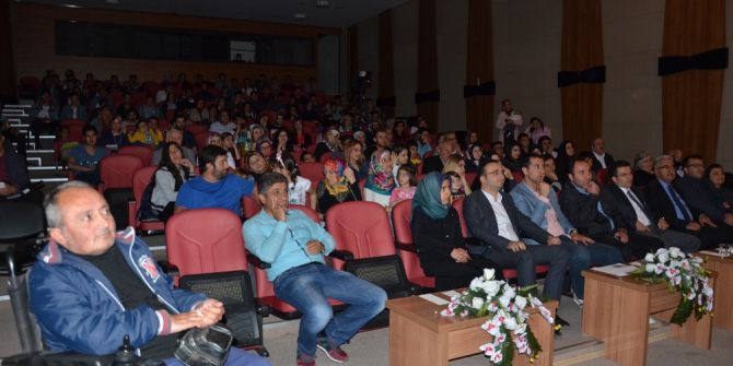 Büyükşehir Tiyatrosundan 3 Kısa Oyun