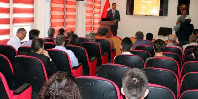 Yozgat’ta Çiftçilere Anıza Doğrudan Ekim Anlatıldı