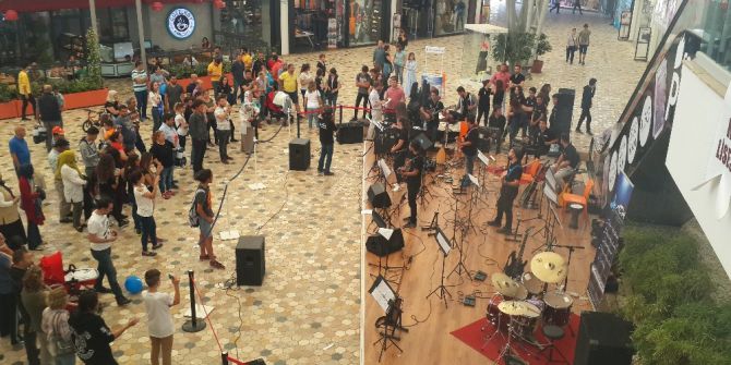 Milaslı Gençler Eserlerini Beğeniye Sundu