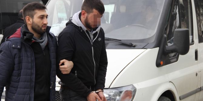 Uyuşturucu Ticaretine 12 Yıl 6’şar Ay Hapis