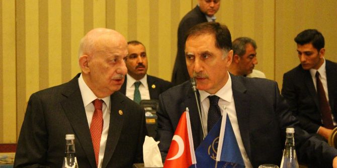 Tbmm Başkanı Kahraman: "Cumhurbaşkanlığı Sistemine Geçilmesiyle Bir Makas Değişikliği Yapıldı"