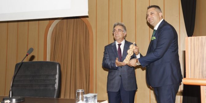 Akdeniz Kent Konseyi’nde Yeni Başkan Yiğit Göksen Oldu