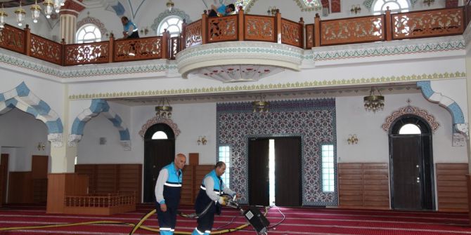 Şahinbey’de 6 Yılda 9 Bin 451 Caminin Temizliği Yapıldı