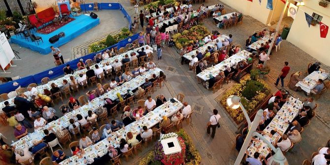 Ramazan Ayında 145 Bin Kişilik İftar Yemeği Çıkartılacak