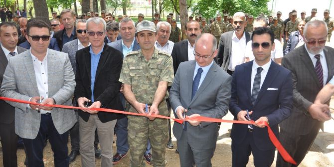 Kışlada Askerler İçin Yapılan Tesislerin Açılışı Yapıldı