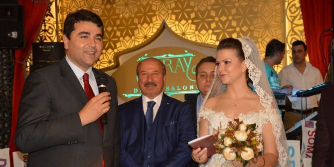 Dp Genel Başkanı Uysal Nikah Şahidi Oldu