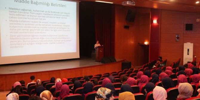 Ahlat’ta "Madde Kullanımı Ve Bağımlılığıyla Mücadele" Eğitimi