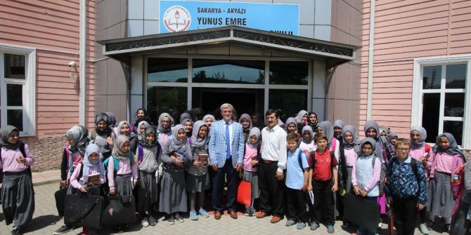 Başkan Akcan Okul Ziyaretlerine Devam Ediyor