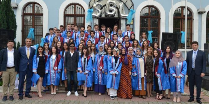 İbrahim Tanrıverdi Sbl’de Mezuniyet Heyecanı