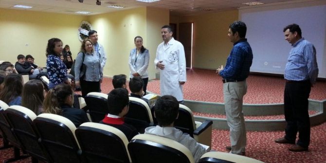 Öğrenciler Hastaneye Solunum Cihazı Bağışladı