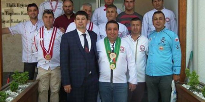 Havran’da Aşçı Çırağı Kursu Sertifika Töreni Yapıldı