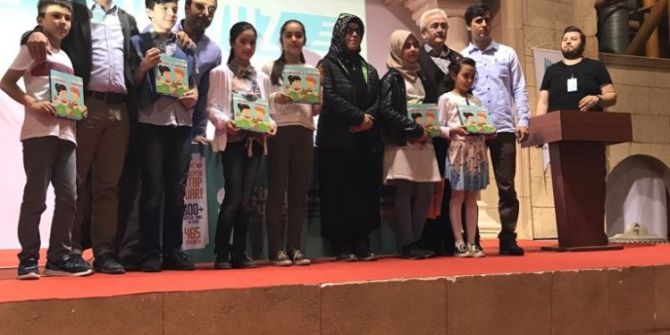 En Güzel 41 Hikayem İsimli Kitabın Tanıtımı Yapıldı