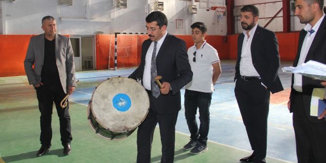 Van’ın Sokakları Manilerle Yankılanacak