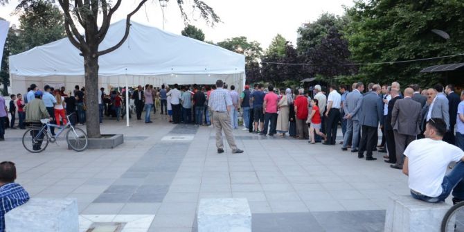 Bin 500 Kişilik İftar Çadırı Kuruluyor