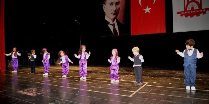 Başkan Yağcı Minik Öğrencilerin Yıl Sonu Etkinliğine Katıldı