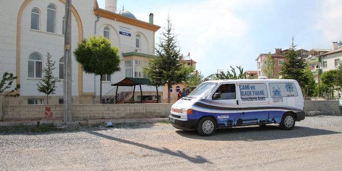 Beyşehir’de Ramazan Öncesi Camilerde Mobil Temizlik Dönemi