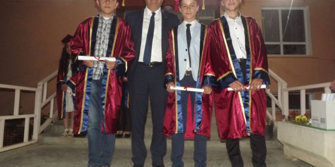 Daday Atatürk Ortaokulu Öğrencilerinden Yılsonu Gösterisi