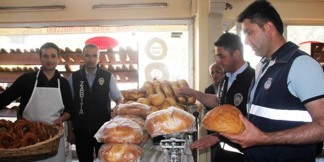Zabıta Ekipleri Ramazan Öncesi Fırınları Denetledi