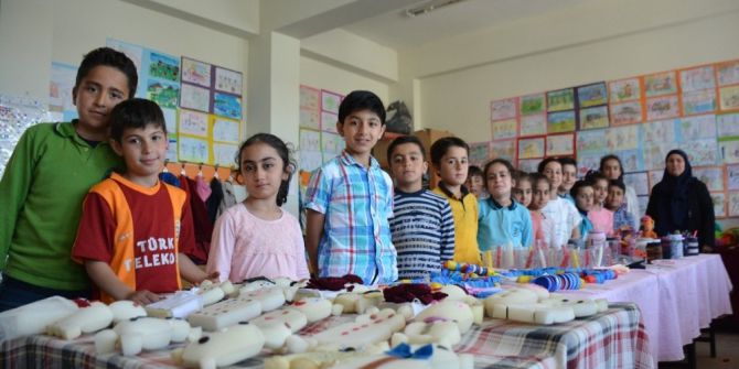 Tatvanlı Öğrencilerden Yılsonu Sergisi