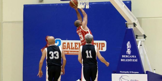 Basketbolun Efsaneleri Yeniden Bergama’da