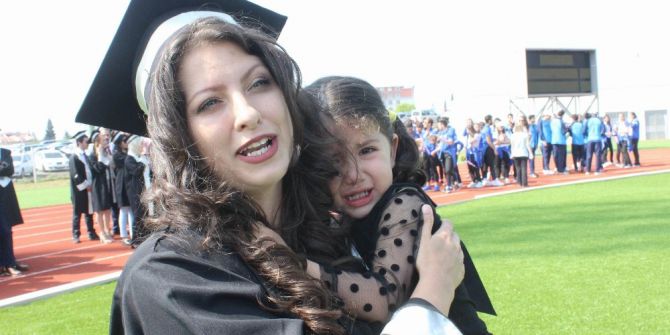 Mezuniyet Coşkusunu Küçük Kızıyla Birlikte Yaşadı