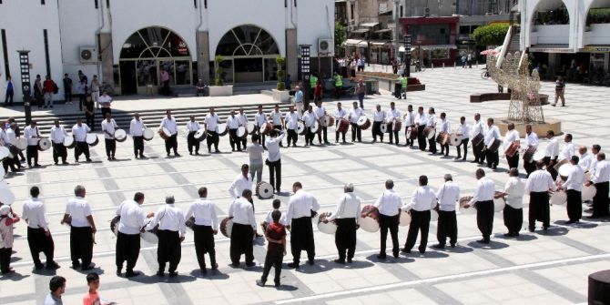 90 Davulla "Hoş Geldin Ramazan" Etkinliği