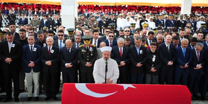Hakkari Şehidi Gözyaşlarıyla Uğurlandı