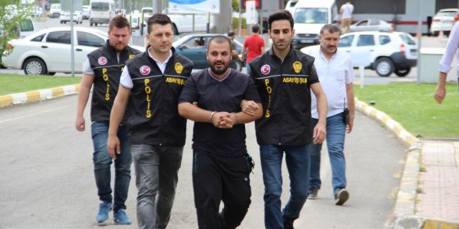 Diyarbakır’da Yolda Yürüyen Çifte Saldıran Şahıs Adliyeye Sevk Edildi