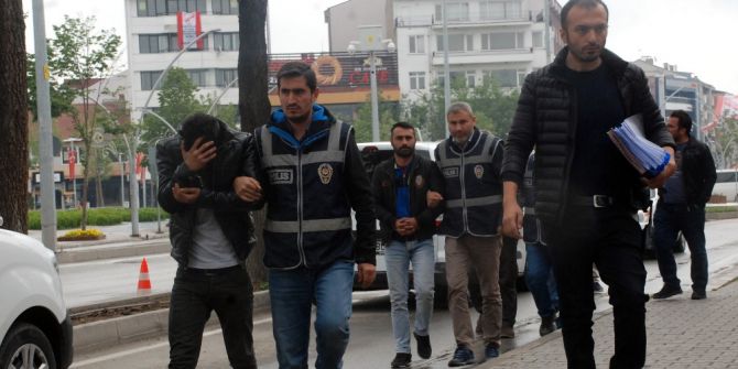 Otomobil Hırsızları Adliyeye Sevk Edildi