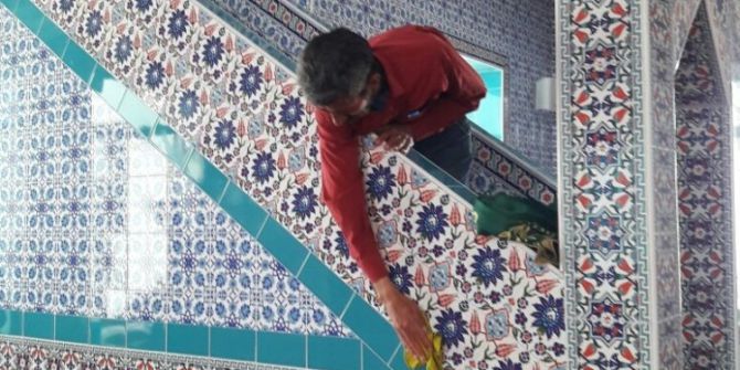 Çaldıran’da Cami Temizliği