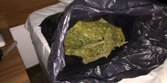 Otel Odasına Uyuşturucu Baskını