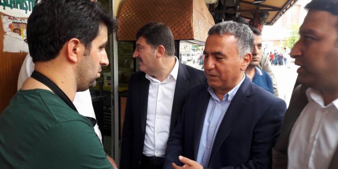 Ak Parti Teşkilatından Sur Esnafına Ziyaret