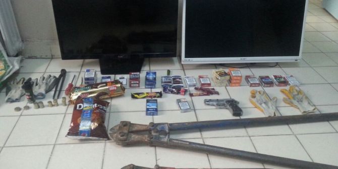 Polis Dükkan Farelerini Başarılı Takiple Yakaladı