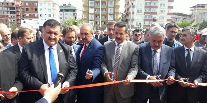 Bakan Çelik: “Masada Müttefik Olanların Sahada Nasıl Münafık Olduklarını Görüyorsunuz”