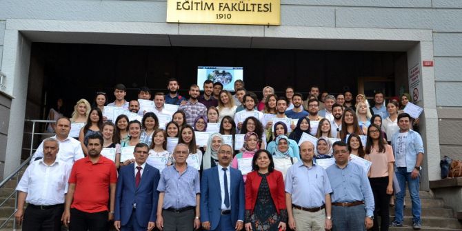 İpek Böceği Projesi’yle Öğrenciler Ücretsiz Ders Aldı