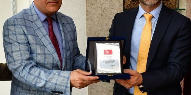 Ahmet Çamyar’a Bik Ödülü