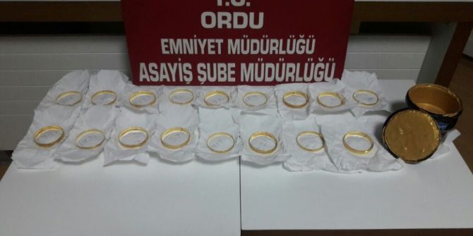 Kuyumcuya Sahte Altın Satan 4 Kişi Yakalandı