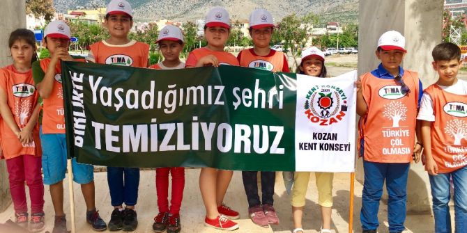 Kozan’da Tema Gönüllülerine İletişim Semineri Ve Çevre Yürüyüşü