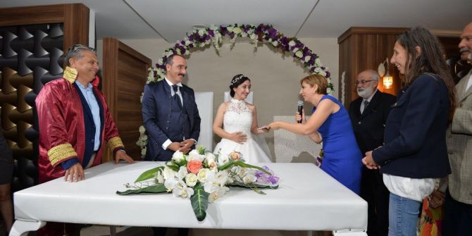 Başkan Uysal, Meclis Üyesi Kotan’ın Nikahını Kıydı