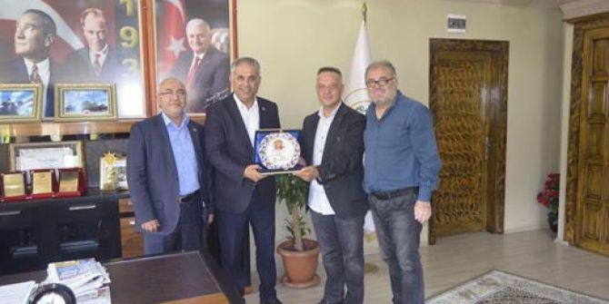 Başkan Yaman’a Ak Parti Teşkilatından Ziyaret