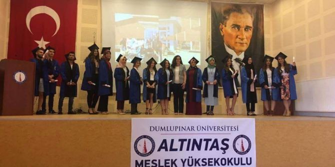 Altıntaş Myo’da 258 Öğrenci Mezun Oldu