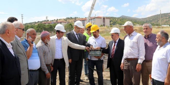 En Mübarek Temel Bergama’da Atıldı