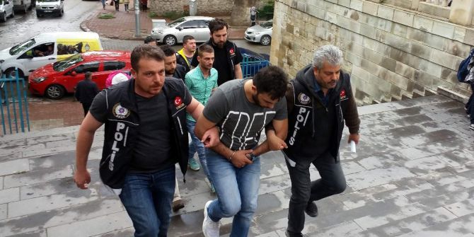 Kütahya’daki Uyuşturucu Operasyonuna 3 Tutuklama