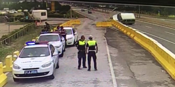 Polis Uygulama Noktasında Kaza