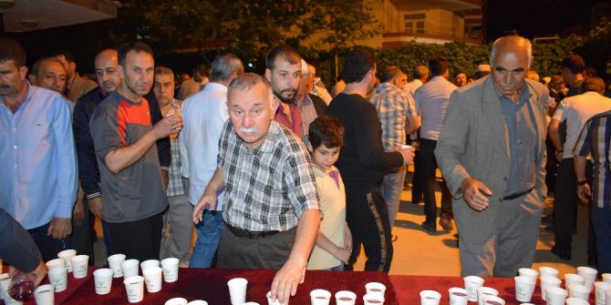 Kayapınar Belediyesi’nden Vatandaşlara Ramazan Şerbeti İkramı